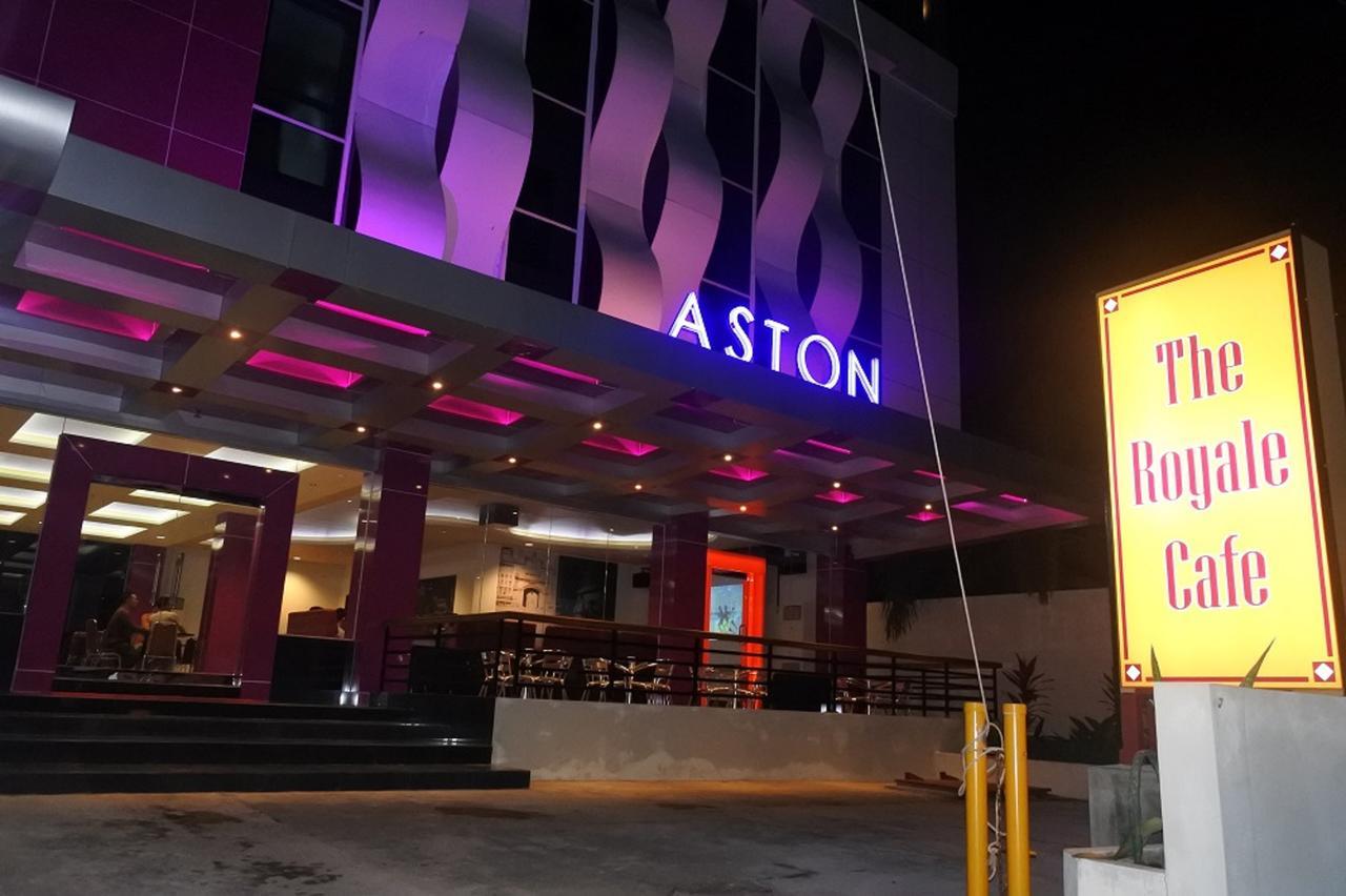 Aston Ketapang City Hotel Ngoại thất bức ảnh